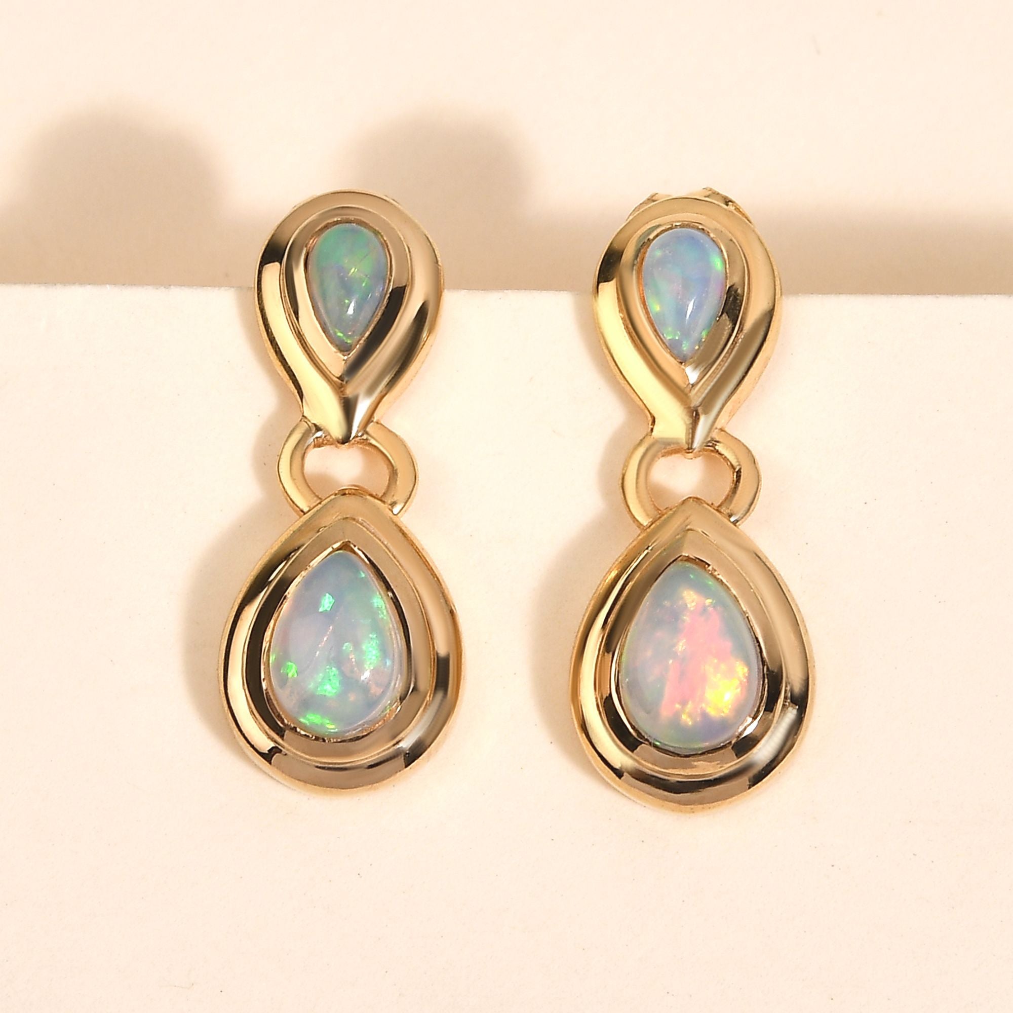 Natürliche, äthiopische Opal-Ohrringe, 925 Silber vergoldet ca. 1,20 ct