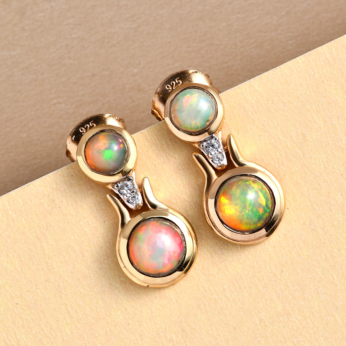 Natürliche, äthiopische Opal-Ohrringe, 925 Silber vergoldet ca. 1,00 ct
