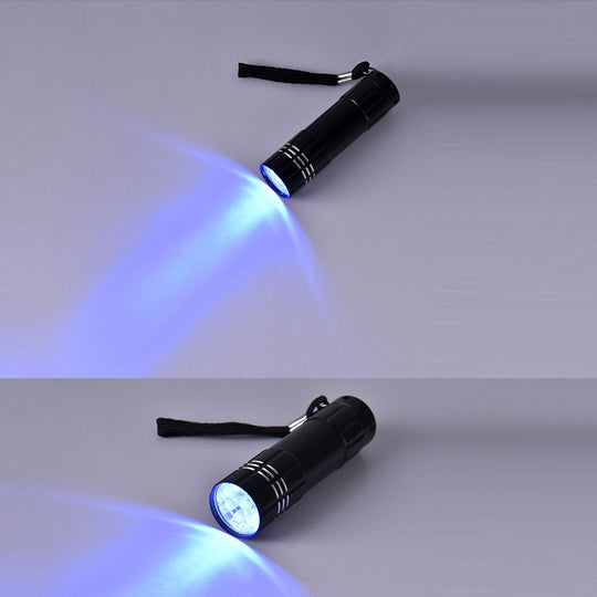 Mini-UV-Licht Taschenlampe, Metall, Kratzfest, (AAA Batterien nicht inklusive), 150g