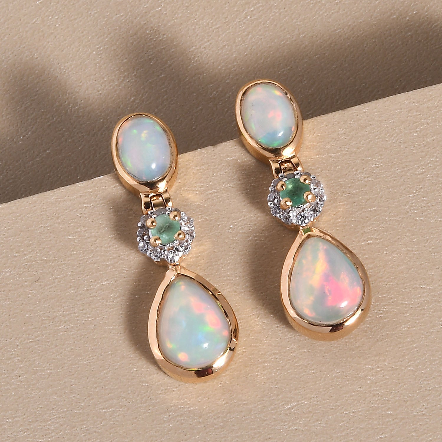 Natürliche, äthiopische Welo Opal-Ohrringe, 925 Silber vergoldet 2,49 Carat ca. 2,50 ct