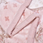 Wolkenweiche Decke mit floralem Muster, 200x230cm, beige
