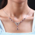 Purpurrote Feueropal und weiße Zirkon-Halskette, ca. 45 cm, 925 Silber platiniert ca. 2.22 ct