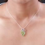 Natürlicher Peridot-Anhänger, 925 Silber platiniert ca. 3,67 ct