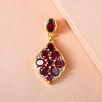 Rhodolith Granat und weißer Zirkon-Anhänger, 925 Silber vergoldet ca. 4,08 ct