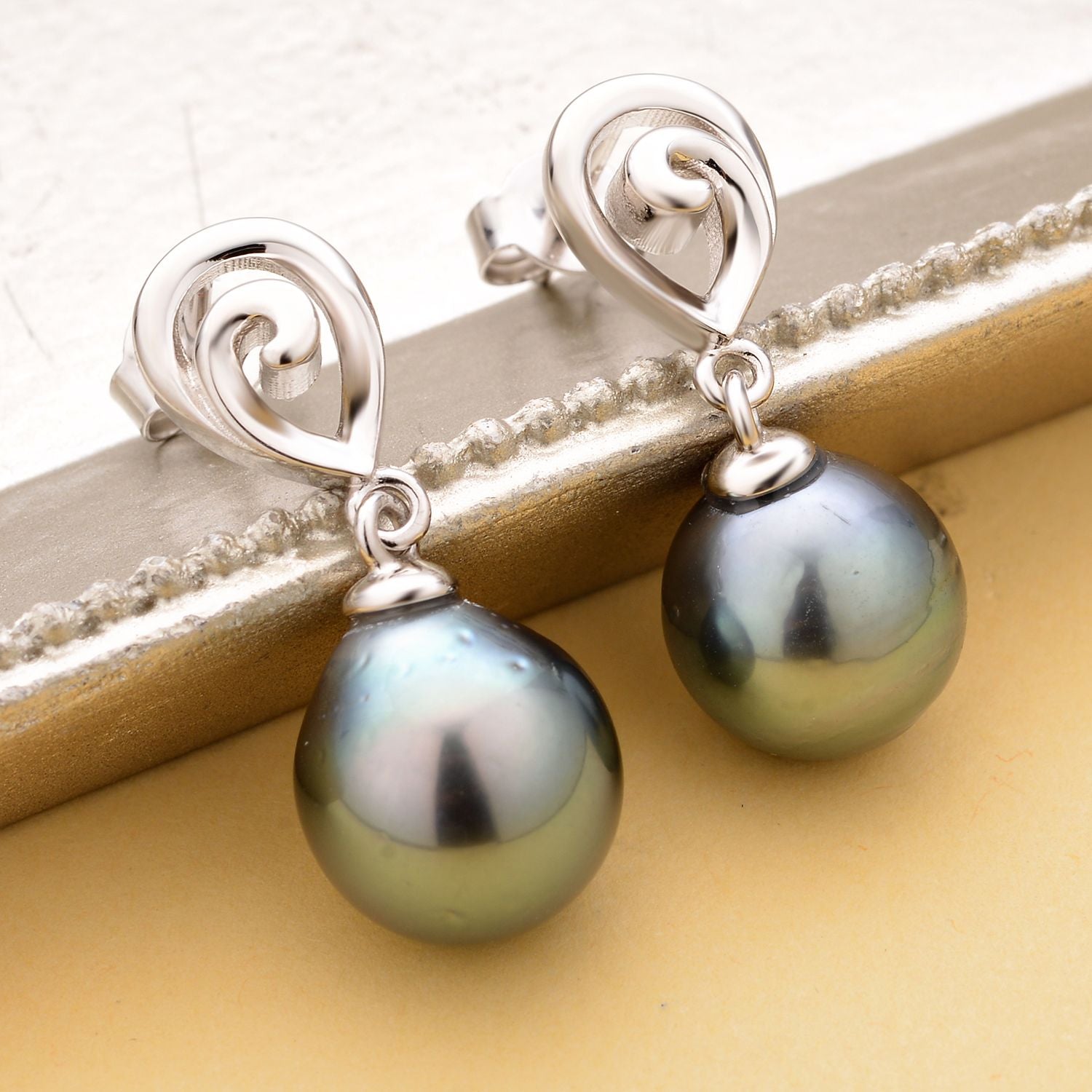 Tahiti Perlen-Ohrringe, 10-11mm, 925 Silber rhodiniert