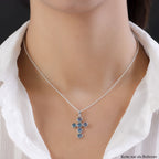 Boulder Opal Triplett Kreuz-Anhänger, 925 Silber platiniert ca. 1.40 ct