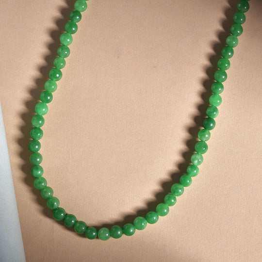 CLOSE OUT DEAL Grüne Jade Halskette, ca. 50 cm, 925 Silber rhodiniert ca. 110,00 ct