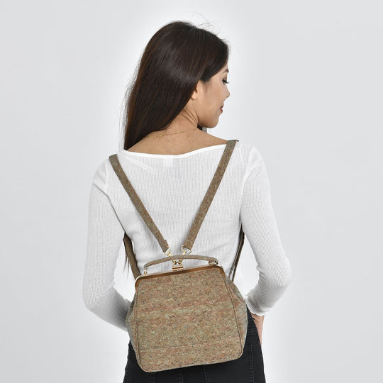 Umweltfreundlicher Korkrucksack mit Schultergurt, 23x12x23cm, hellbraun