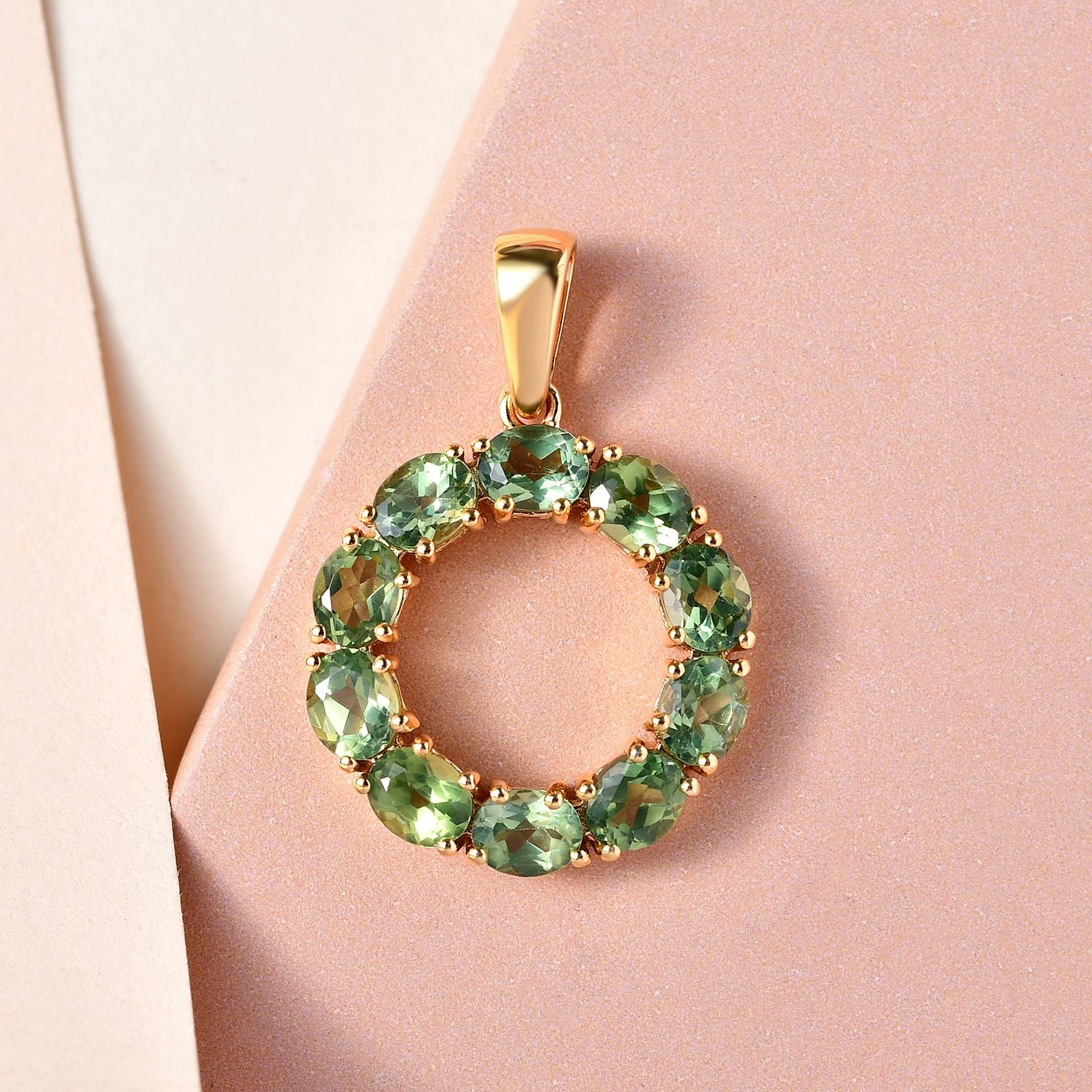 Natürlicher, grüner Apatit-Anhänger, 925 Silber vergoldet ca. 3.93 ct