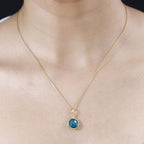 Pfau Triplette Quarz Anhänger, 925 Silber vergoldet ca. 4.14 ct
