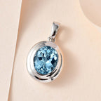 Himmelblauer Topas Anhänger, Messing platiniert ca. 4.36 ct