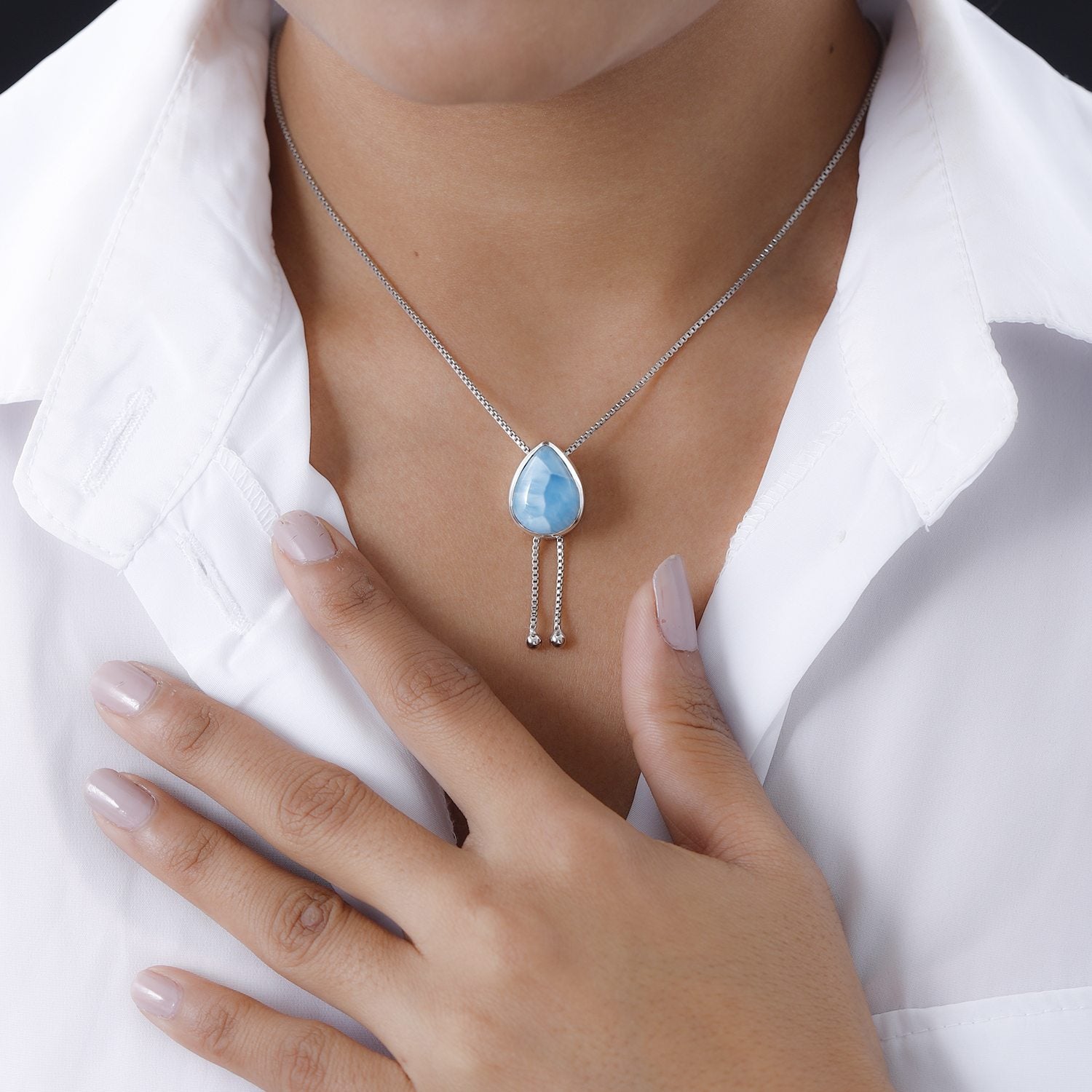 Larimar Halskette ca. 45 cm 925 Silber platiniert ca. 8.92 ct