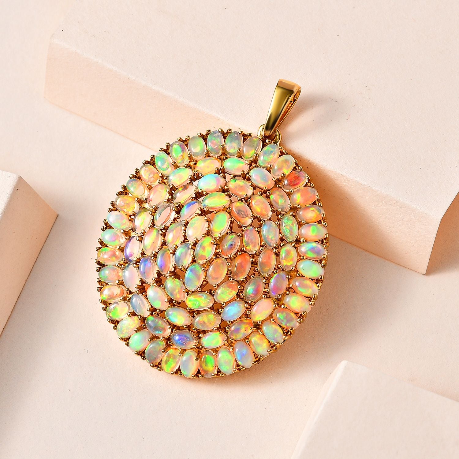 Mehrfarbig Opal