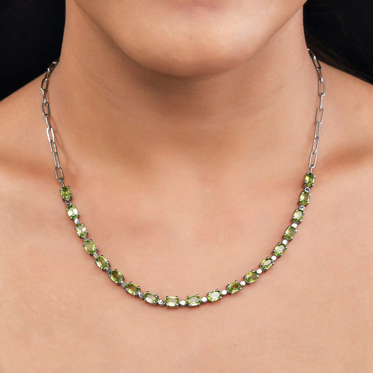 Natürliche Peridot Halskette, ca. 45 cm, Edelstahl, ca. 8.43 ct