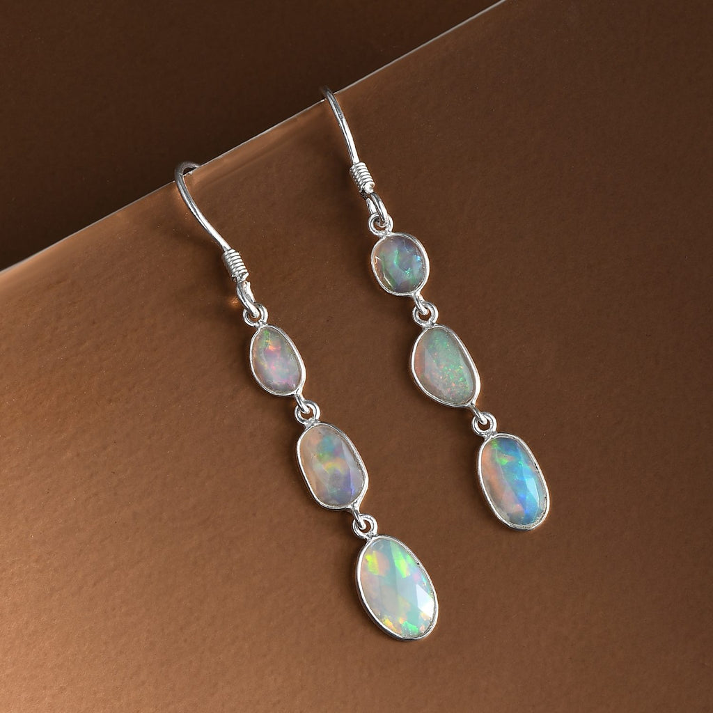Natürliche, äthiopische Welo Opal Ohrringe, 925 Silber ca. 2.64 ct
