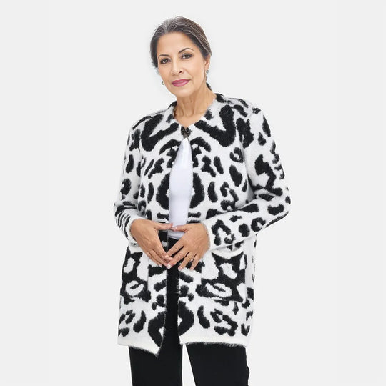 Kuschelweicher, geschmeidiger Cardigan mit 2 Taschen, 114x82 cm, schwarz