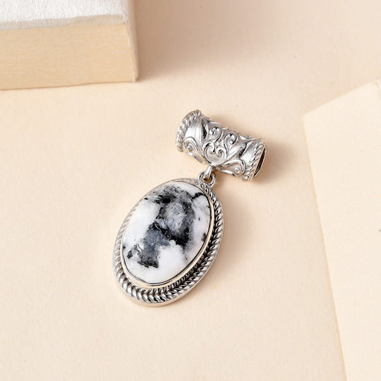 Weißer Büffel Anhänger 925 Silber platiniert ca. 8.64 ct