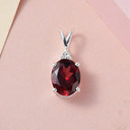 Roter Granat, weißer Zirkon Anhänger, 925 Silber, ca. 2.10 ct