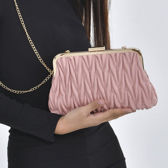 Clutch mit Metallschulterriemen in Stepp-Optik, 23,5x15cm, Weinrot
