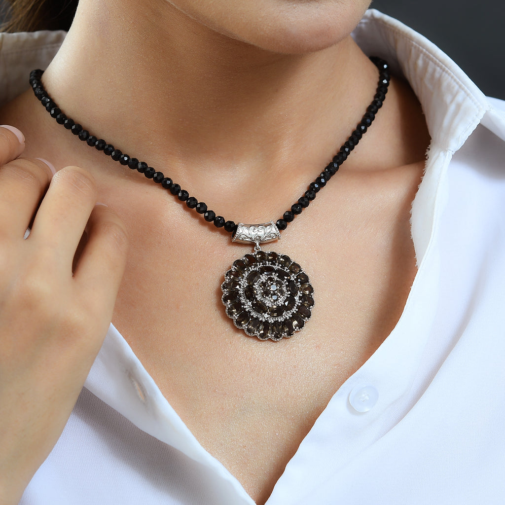 Schwarze Spinell und Rauchquarz Halskette, ca. 50 cm, 925 Silber platiniert ca. 72.38 ct