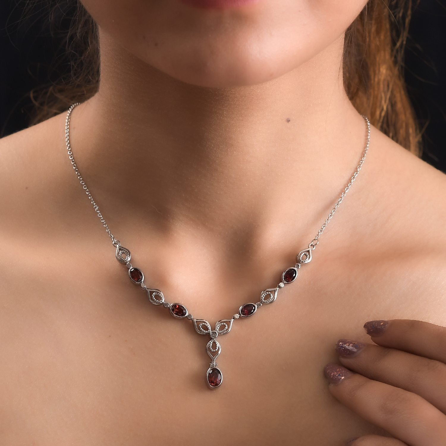 Rotes Granat Collier, ca. 45 cm Edelstahl ca. 3,25 ct