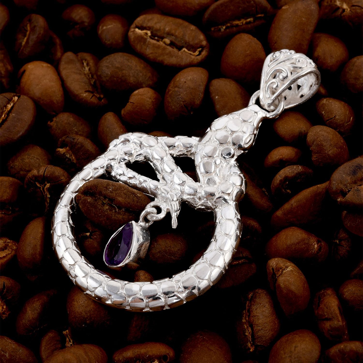 Royal Bali - Afrikanischer Amethyst Anhänger, 925 Silber ca. 0.72 ct