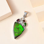 Kanadische Ammolit und roter Granat Anhänger, 925 Silber platiniert ca. 17.59 ct