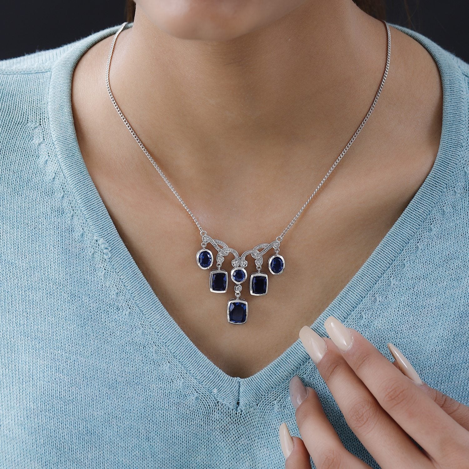 Ceylon farbenes Quarz Collier, ca. 45 cm, 925 Silber platiniert ca. 12.22 ct