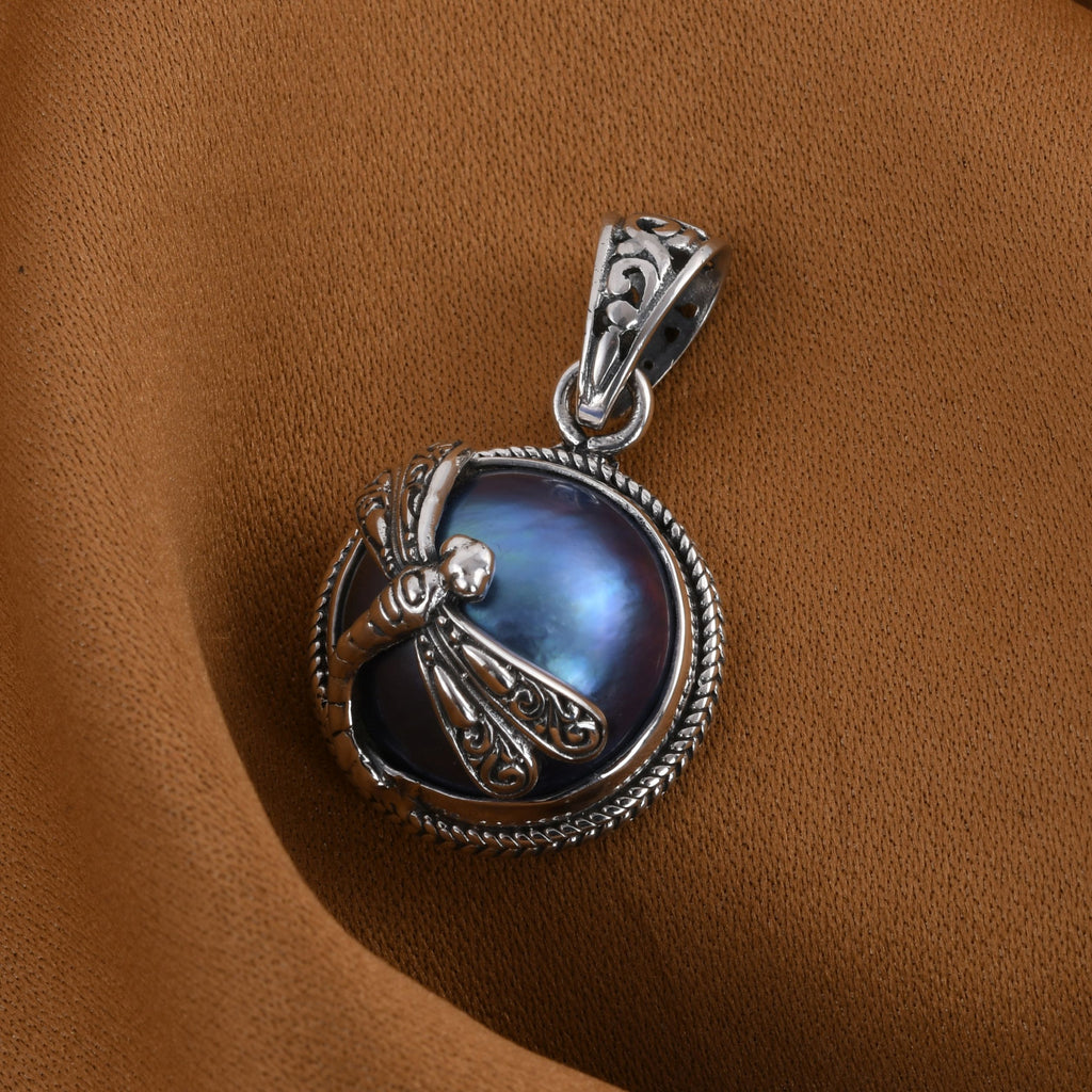 Royal Bali -  Blauer Mabeperl Anhänger 925 Silber