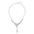 Klassische charmante weiße Kristall Collier, ca. 50 cm