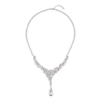 Klassische charmante weiße Kristall Collier, ca. 50 cm