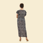 Maxikleid mit gesmokter Taille und Flatterärmeln, One Size, Schwarz