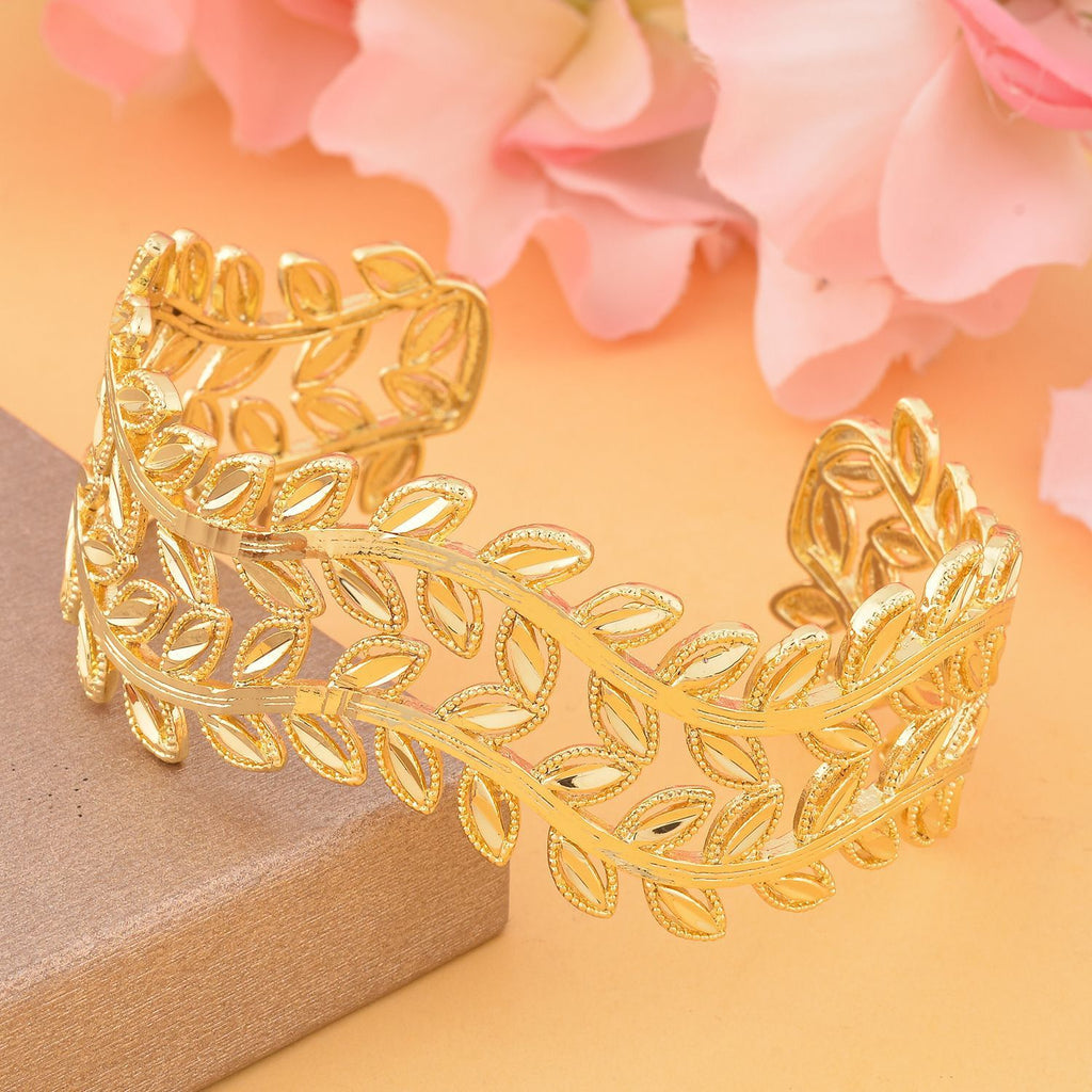 Flexibles Armreif, ca. 16.5-19.0 cm, goldfarben