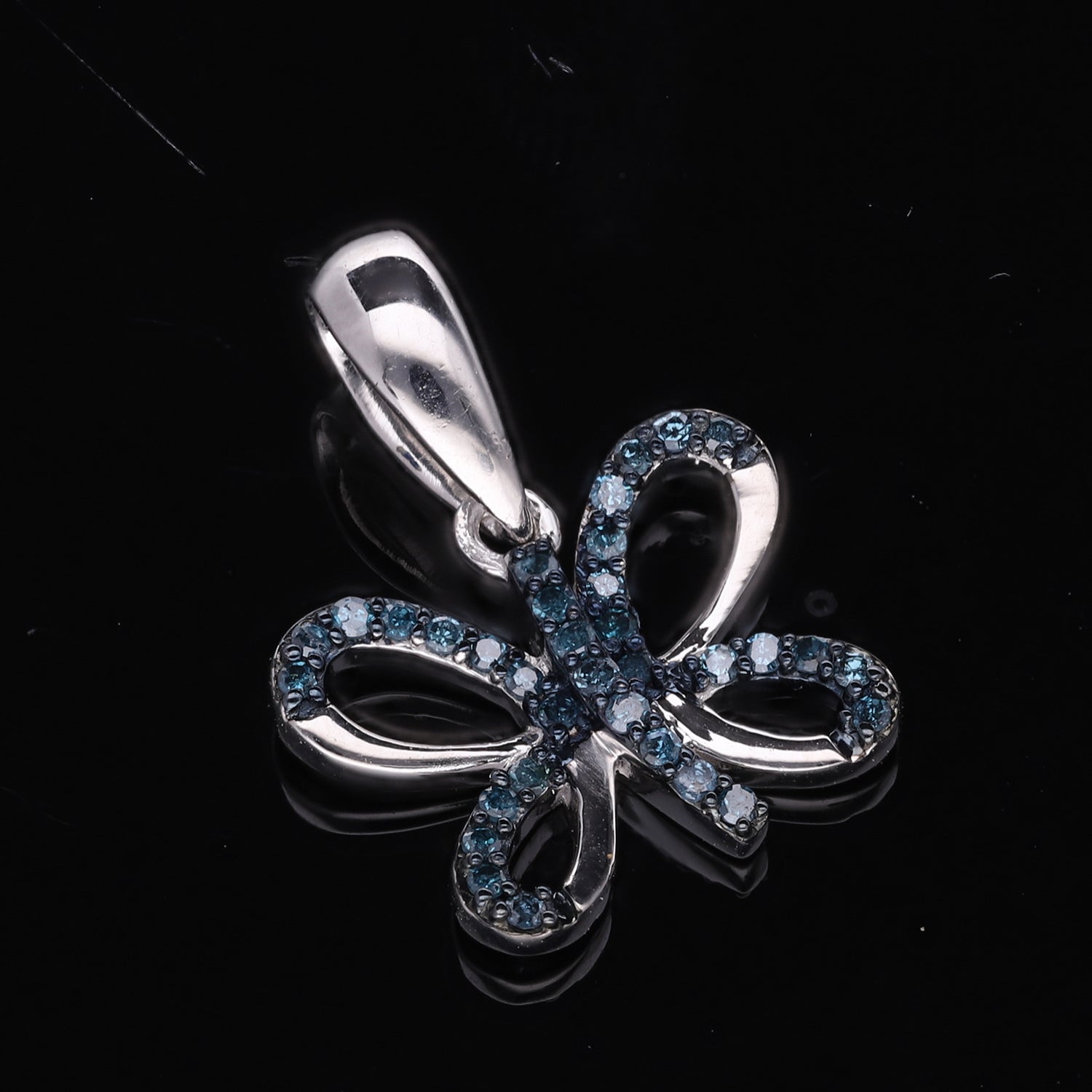 Blauer Diamant Anhänger, 925 Silber platiniert ca. 0.15 ct