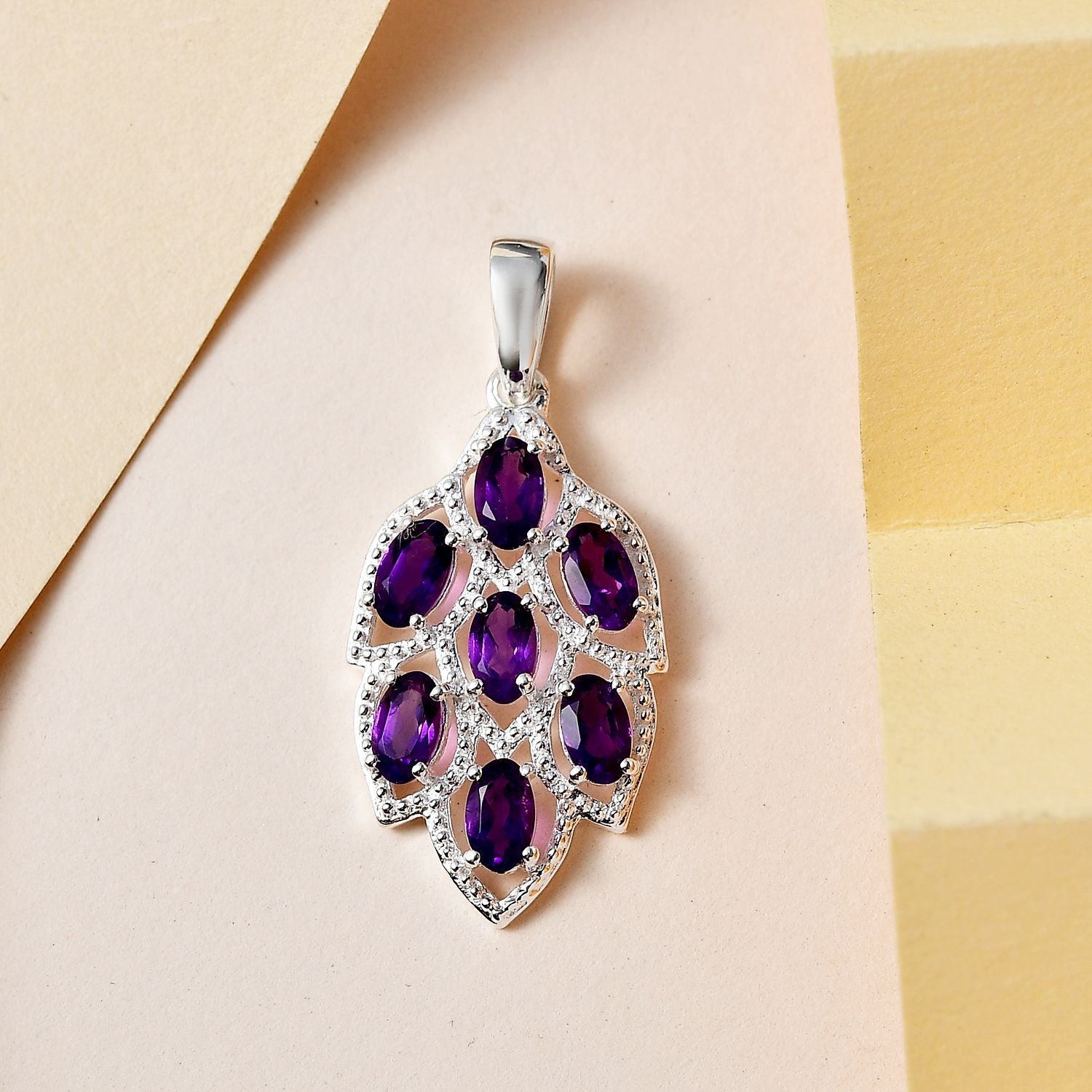 Afrikanischer Amethyst Anhänger, 925 Silber ca. 1.46 ct