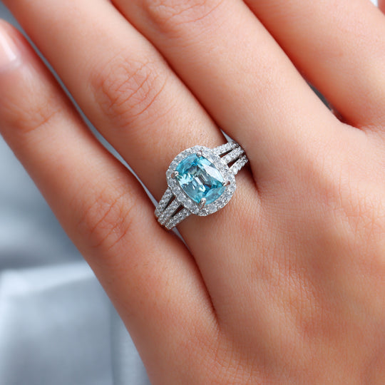 Blauer und Weißer Zirkon Ring 925 Silber platiniert (Größe 17.00)