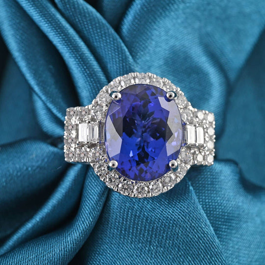 AAAA Tansanit, Weißer Diamant AGI zertifiziert Ring 950 Platin (Größe 16.50) ca. 5.29 ct