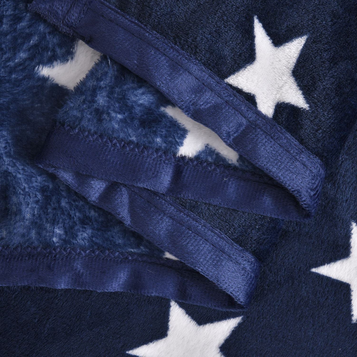 Marineblau