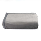 Silber-Grau