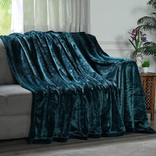 Premium Kuscheldecke aus 100% Mikrofaser, 450 gsm, Größe: 150x220 cm, grau
