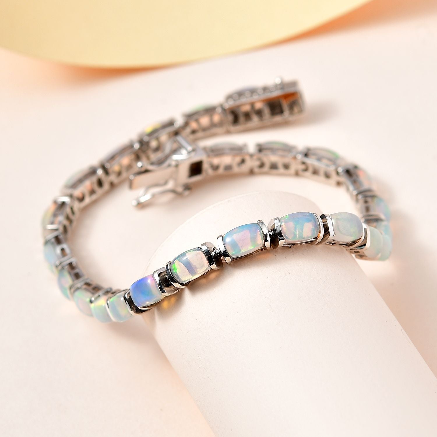 Natürlicher, äthiopischer Welo Opal Armband ca. 19 cm 925 Silber platiniert ca. 8,47 ct.