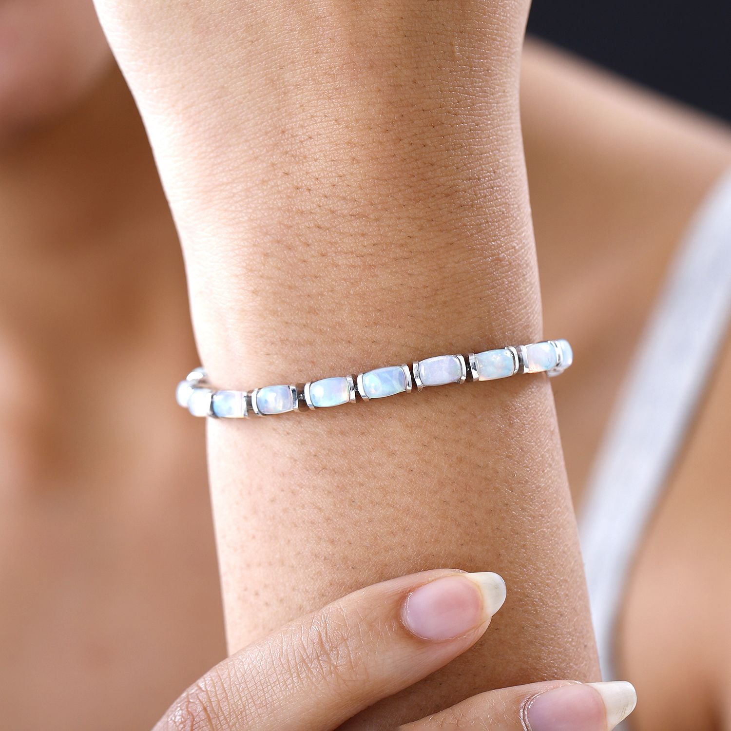 Natürlicher, äthiopischer Welo Opal Armband ca. 19 cm 925 Silber platiniert ca. 8,47 ct.