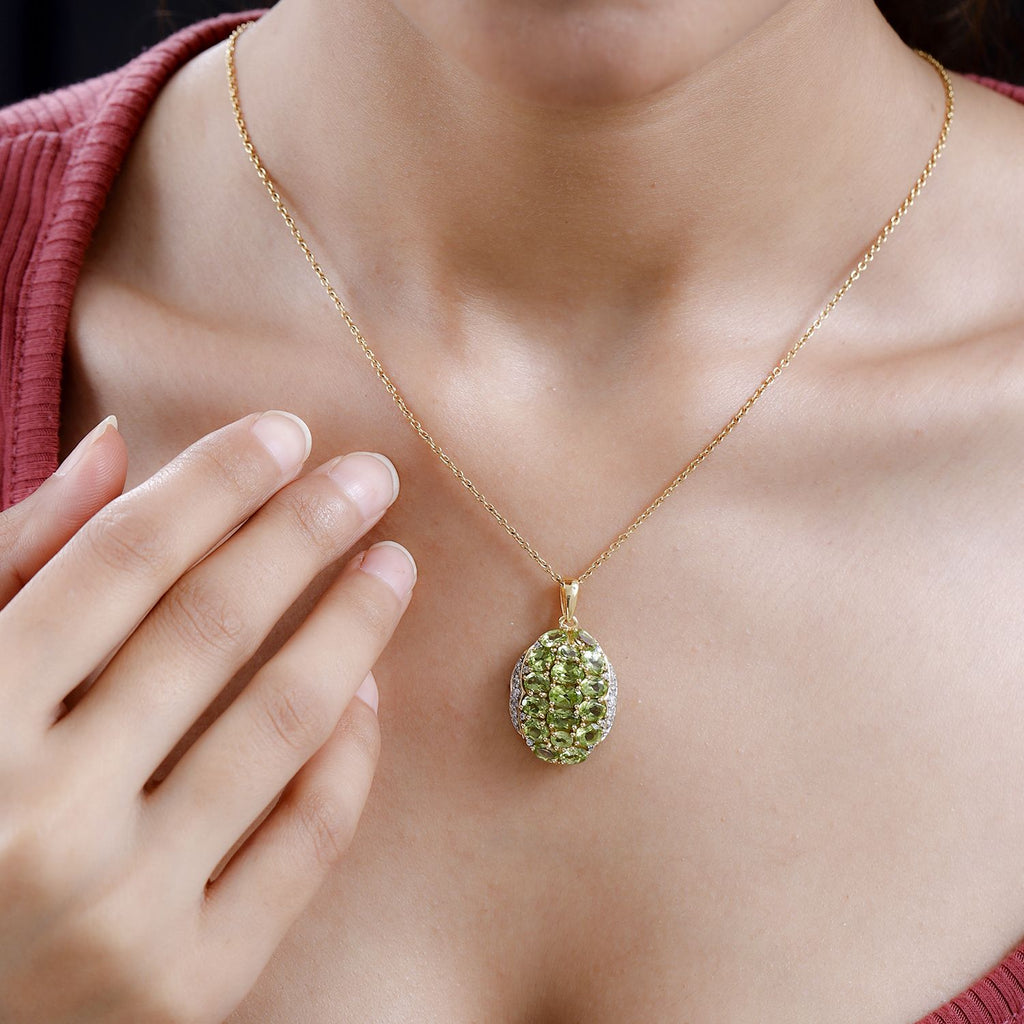 Natürlicher Peridot Anhänger, 925 Silber vergoldet ca. 6.97 ct