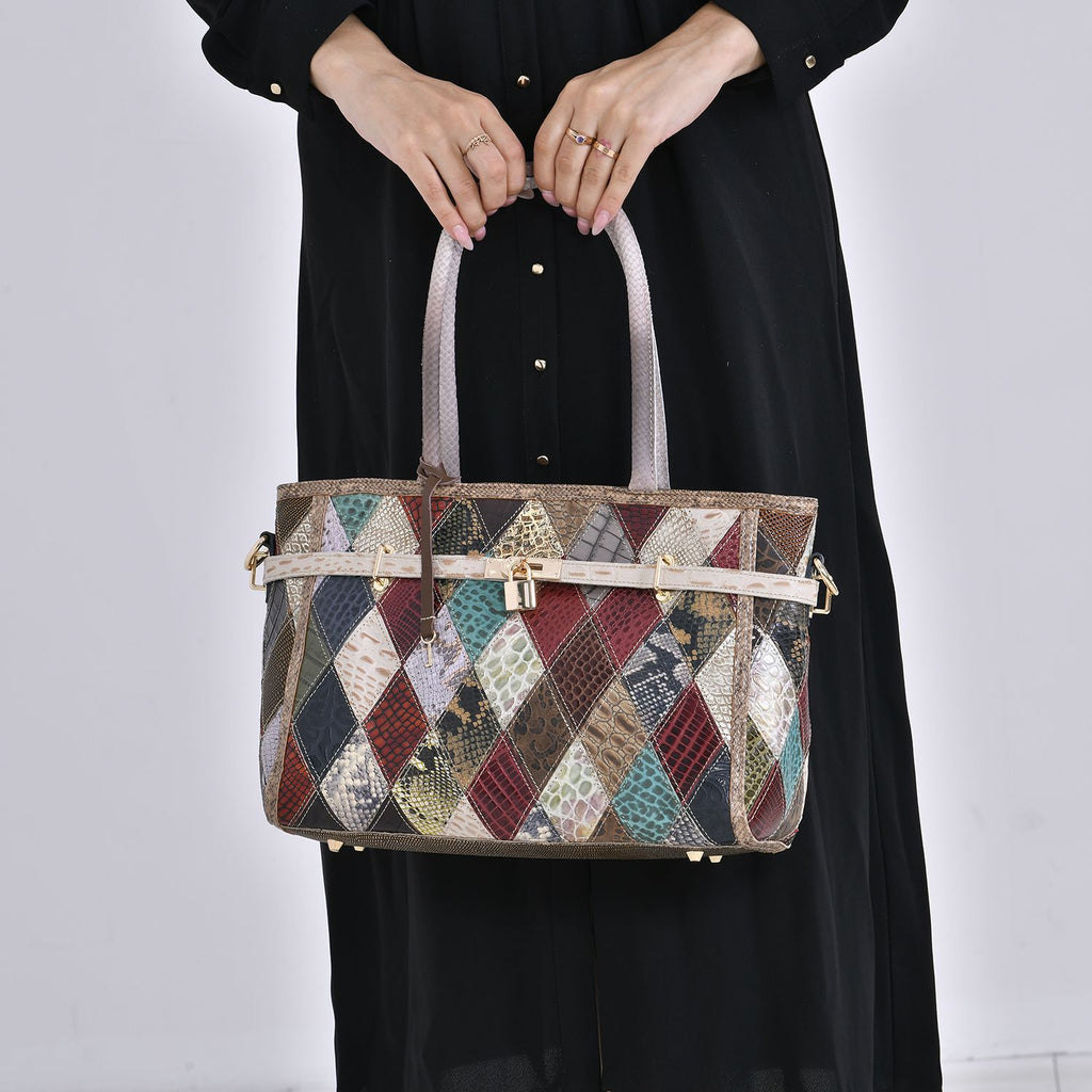 Chaos by Elsie:, Echte Leder-Tasche mit Regenbogen-Mattwebmuster und RFID-Schutz, 35x1524cm