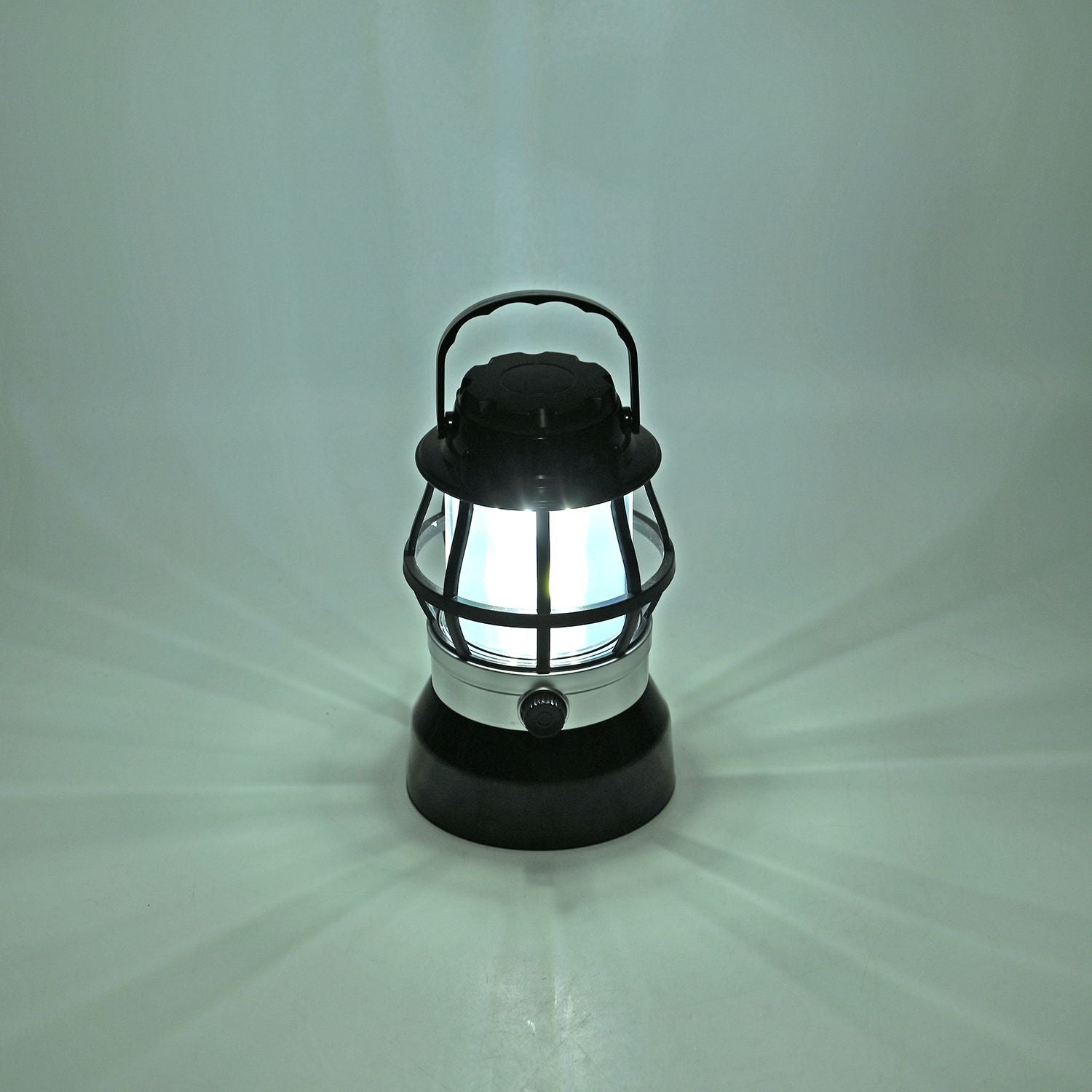 Tragbare Campinglaterne mit LED Beleuchtung, 360-Grad-Abdeckung, 2 Farbtemperaturen, batteriebetrieben