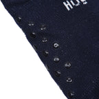 2er-Set - 2 Paar rutschfeste Haus Socken mit warmem Sherpa Futter, Einheitsgröße Weihnachtsmotiv, Schwarz und Blau