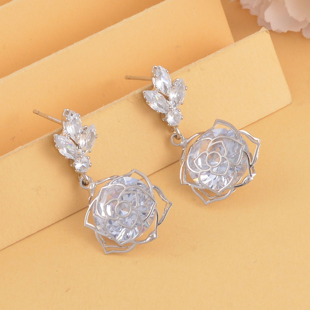 Weißer Zirkonia Ohrringe Reines Messing ca. 5.00 ct