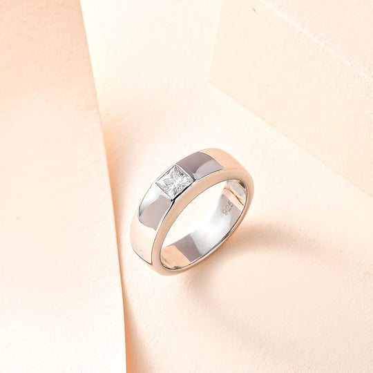 D'Joy Moissanit Ring 925 Silber Platiniert K cm ca. 0,36 ct