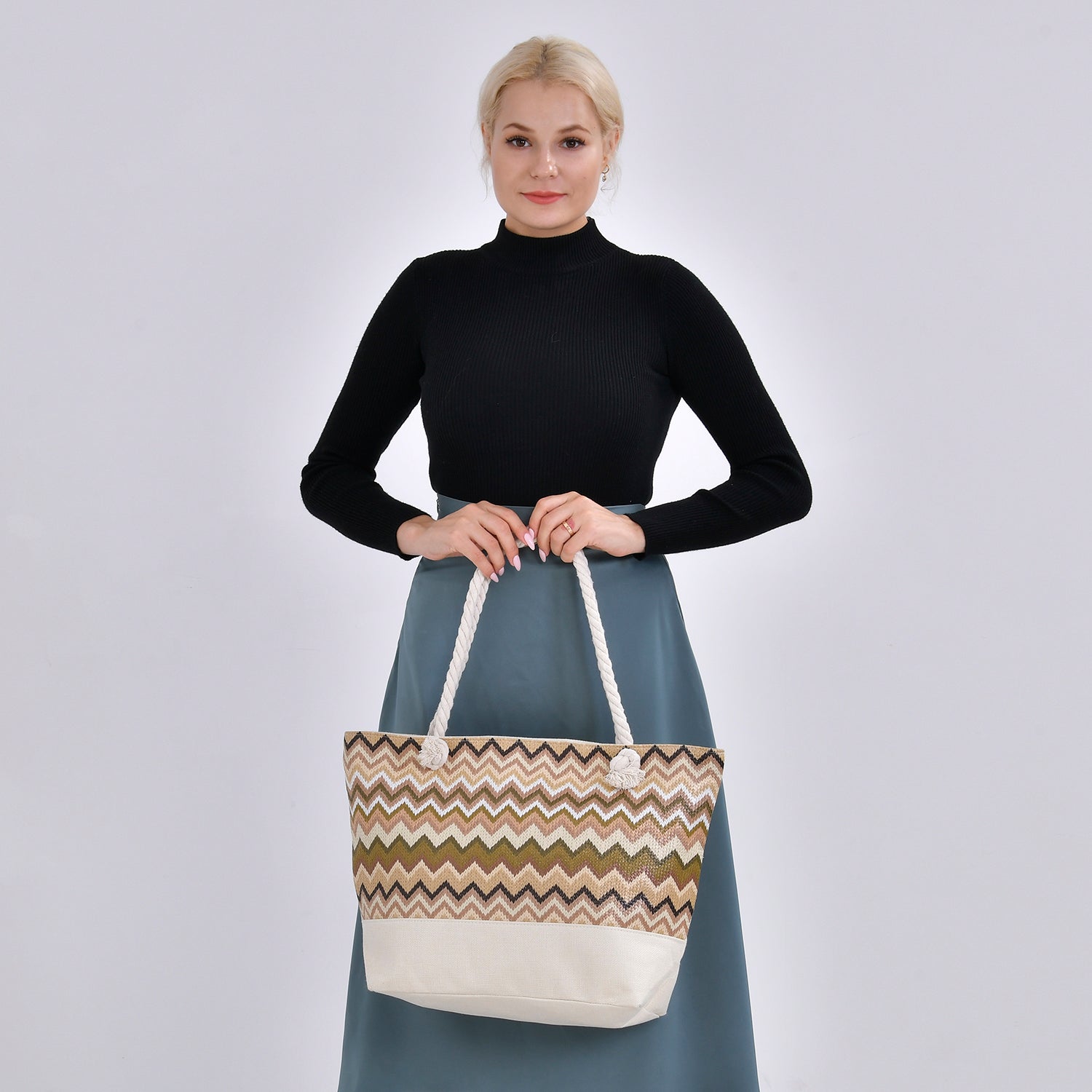 Jacquard Handtasche aus Jute mit Zig-Zag Muster, 51x34x16cm, Kaffee