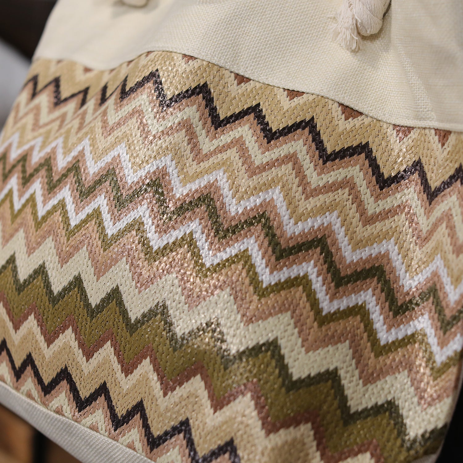 Jacquard Handtasche aus Jute mit Zig-Zag Muster, 51x34x16cm, Kaffee